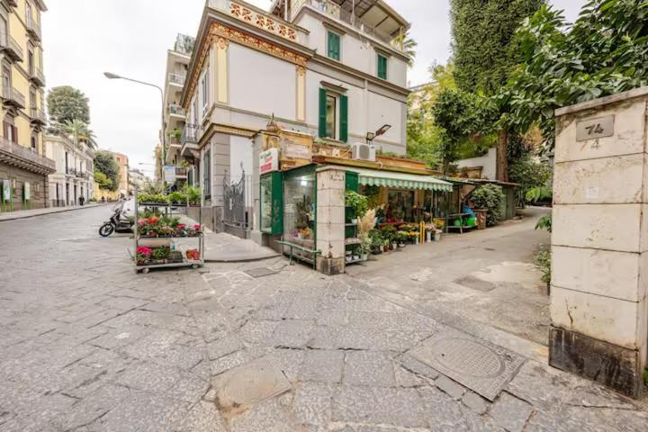 Crispi 74.1 - Apartment Napoli Esterno foto