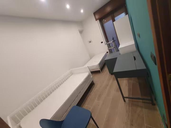 Crispi 74.1 - Apartment Napoli Esterno foto