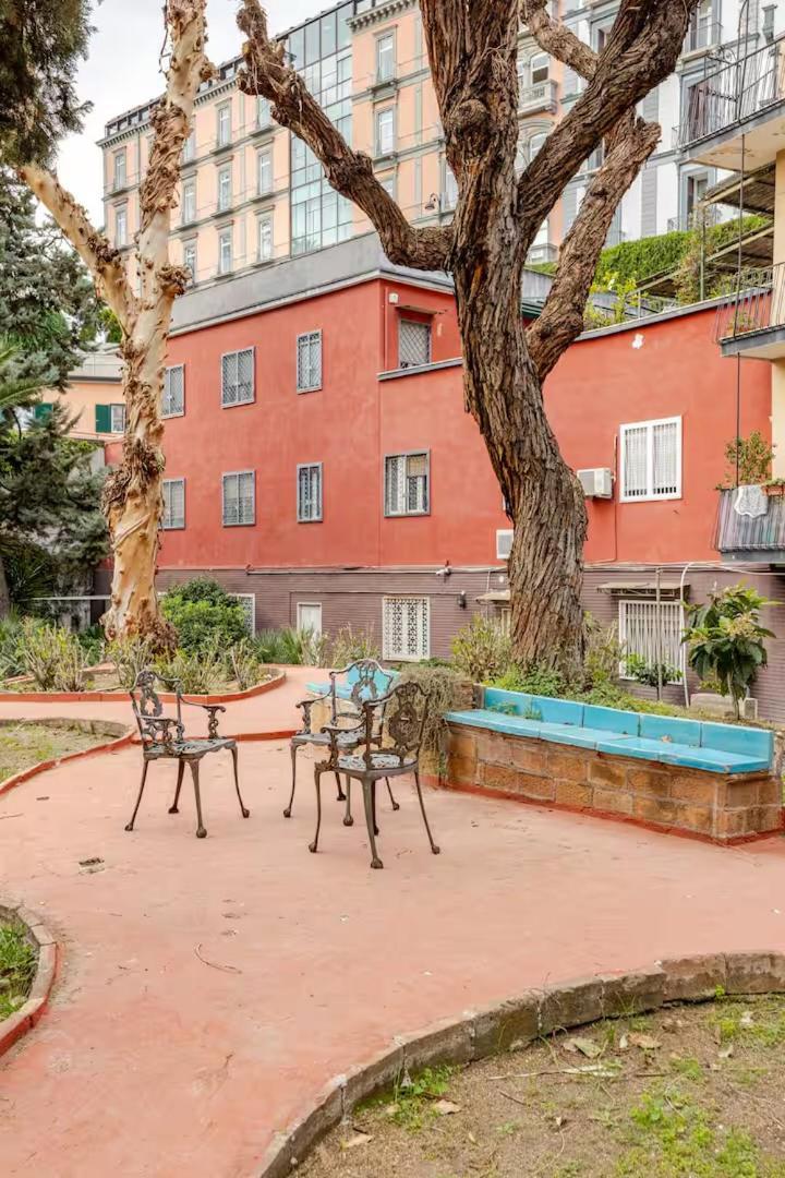 Crispi 74.1 - Apartment Napoli Esterno foto
